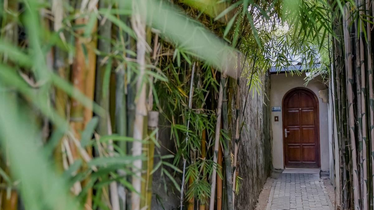 Dyanapura Villa | Cozy Villa In Seminyak : short walk to beach and crowds, unique design, peaceful