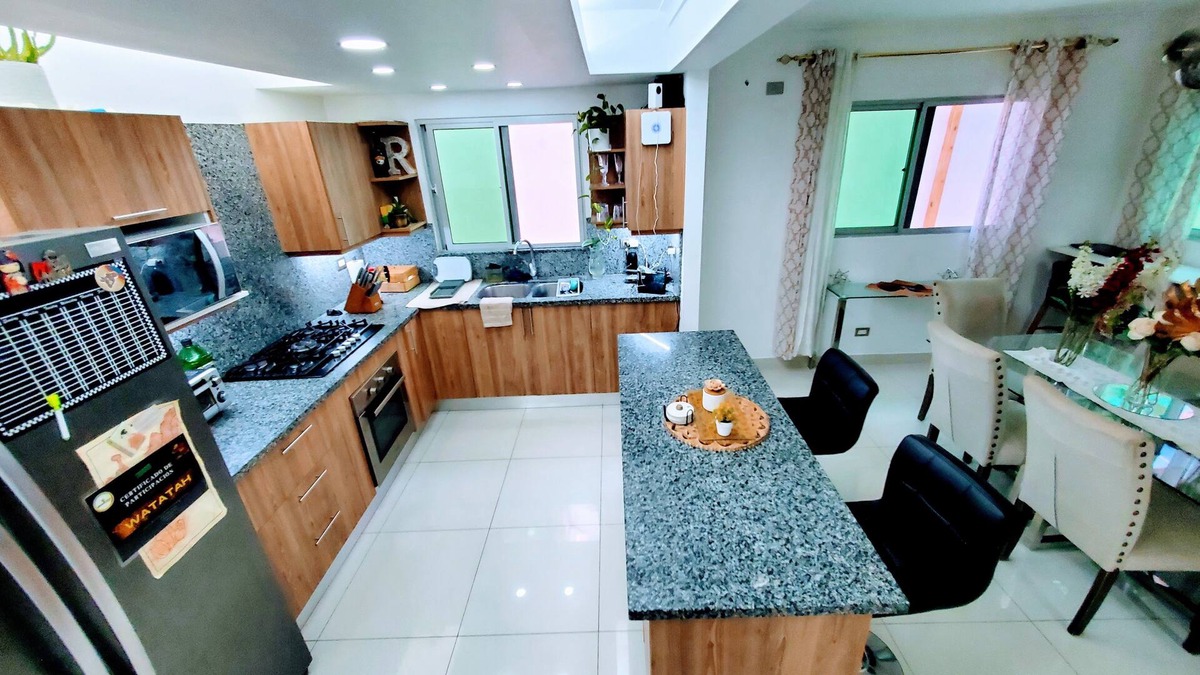 Ciudad Modelo Mirador Norte Villa | Cozy Villa in Sto Dgo Norte