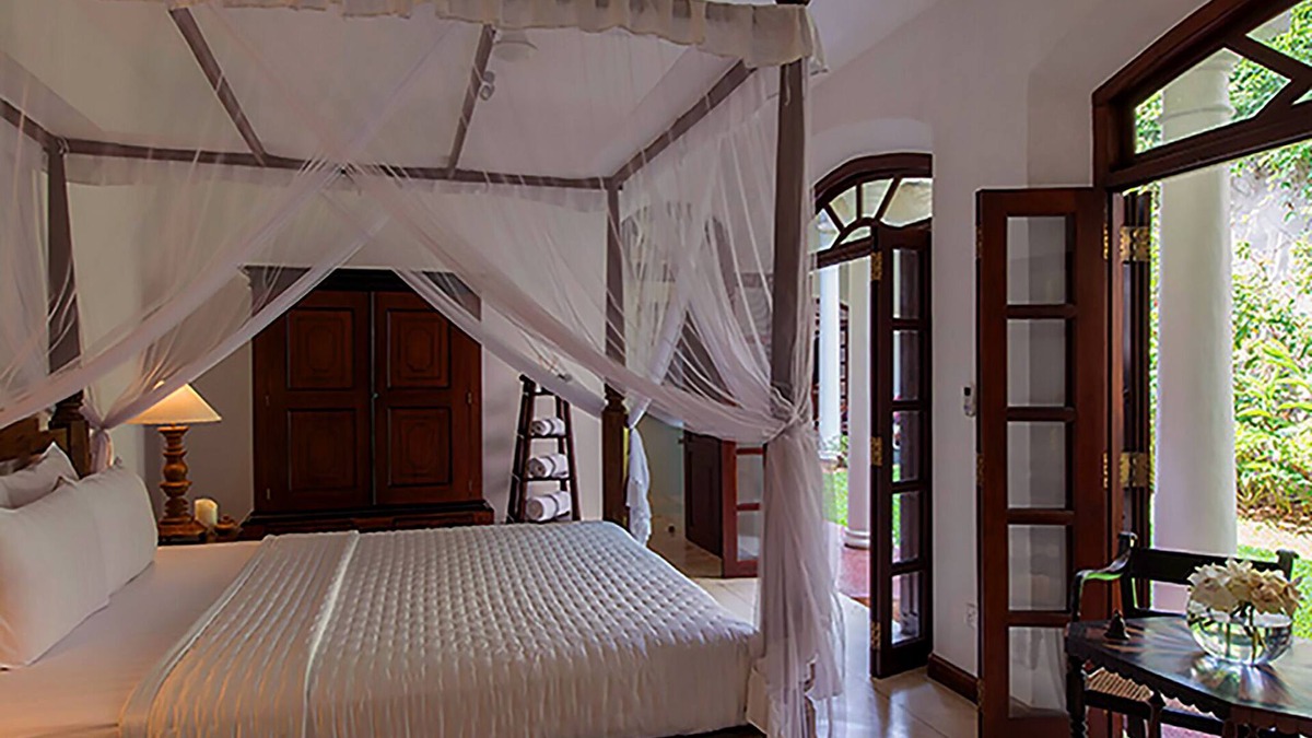 Fort Galle Villa | Cozy Villa in the Historic Galle fort with Garden