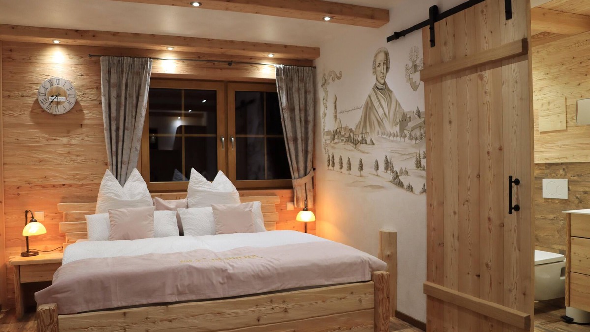 Vilsbiburg Apartment | Cozy village chalet (24sqm) with panoramic stove