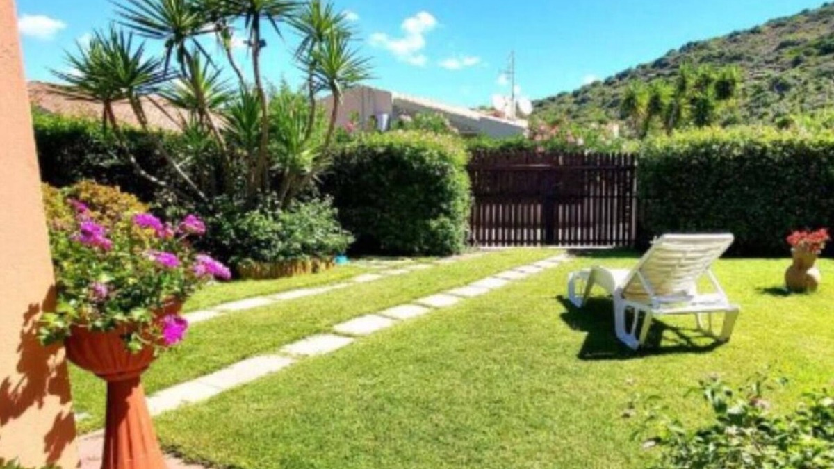 Geremeas House | Cozy Villino Blu Alex 300 meters from the sea (I.U.N. Code Q9859)