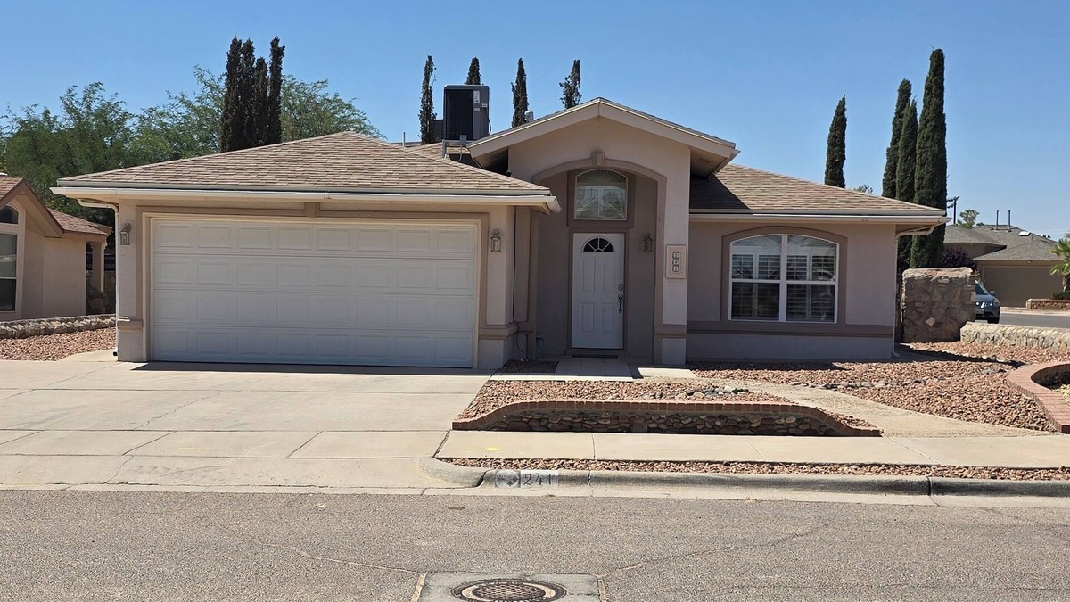 Horizon City House | Cozy, Warm & Spacious Home