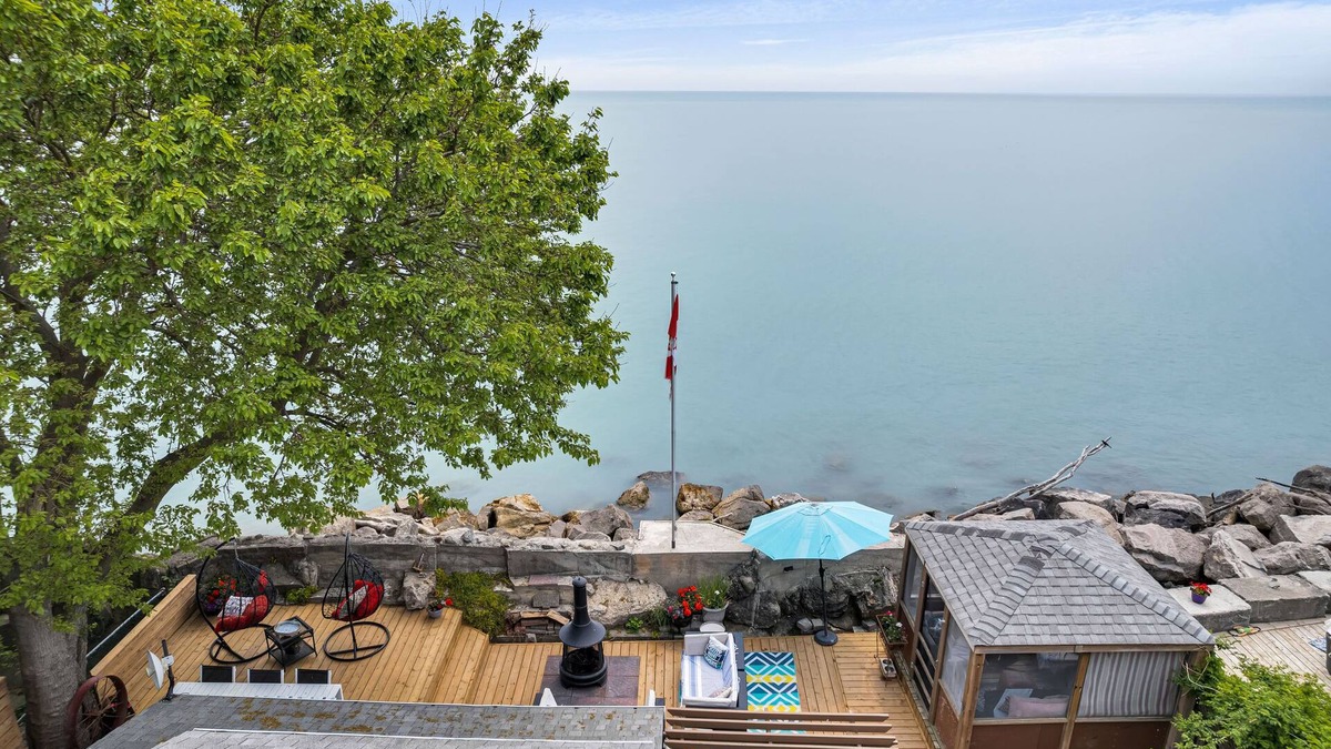Leamington House | Cozy waterfront cottage