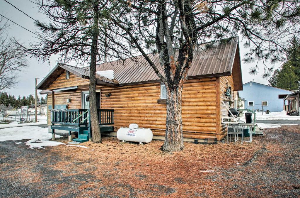 Winchester House | Cozy Winchester Lake Cabin HuntingandFishing Haven!