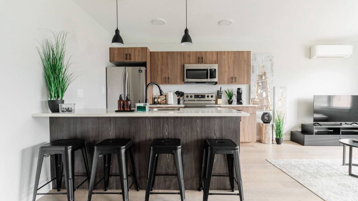 Winnipeg House | Cozy Winnipeg Getaway - Near The Forks & Hospital