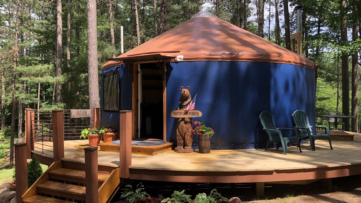 Cable Cabin | Cozy Yurt close to Birkie Start: Cable