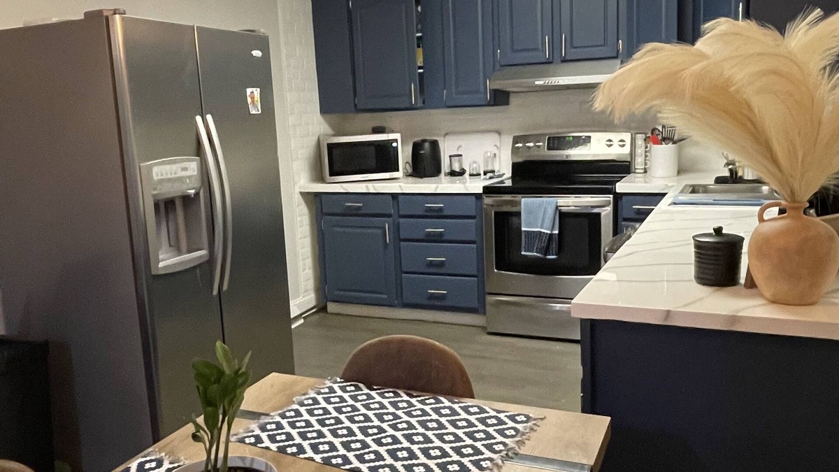 Lexington Condo | Cozy1King1Queen1.5bth2min Frm UpTown