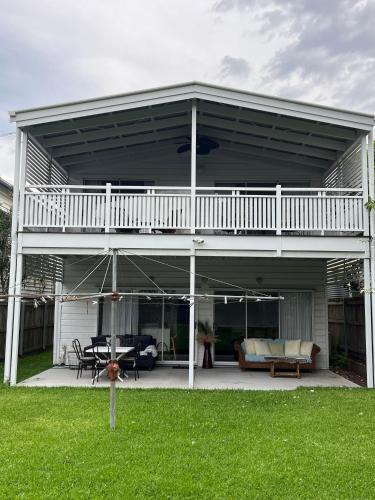 Kangaroo Point Bed & Breakfast | CozyHomes Kangaroo Point