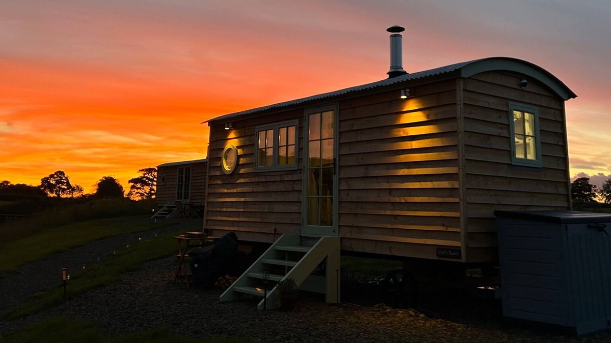 Chittlehampton Cabin | Cozyshepherdshutwithhottub