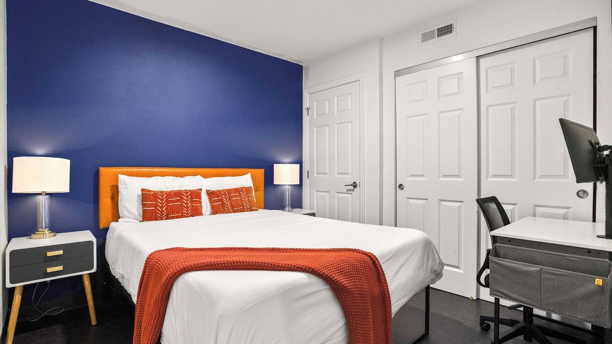 Cultural District Apartment | CozySuites Stylish 1BR in Downtown Pitts #2