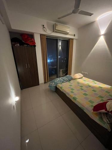 Kolkata Apartment | Cozytel
