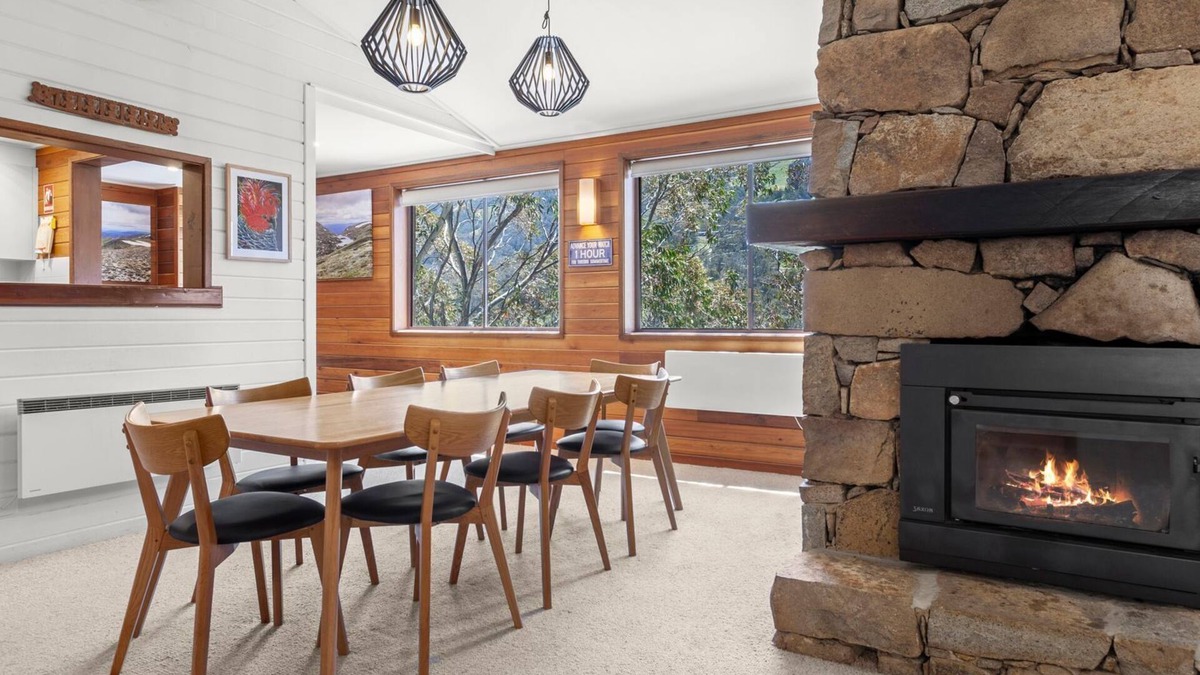 Thredbo Apartment | Crackenback Express - Tyrola 13