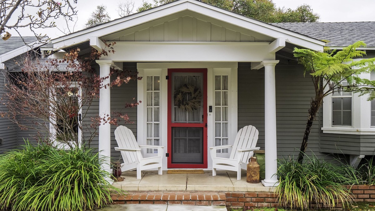 Glendora House | Craftsman Casita - NO CLEANING FEE!