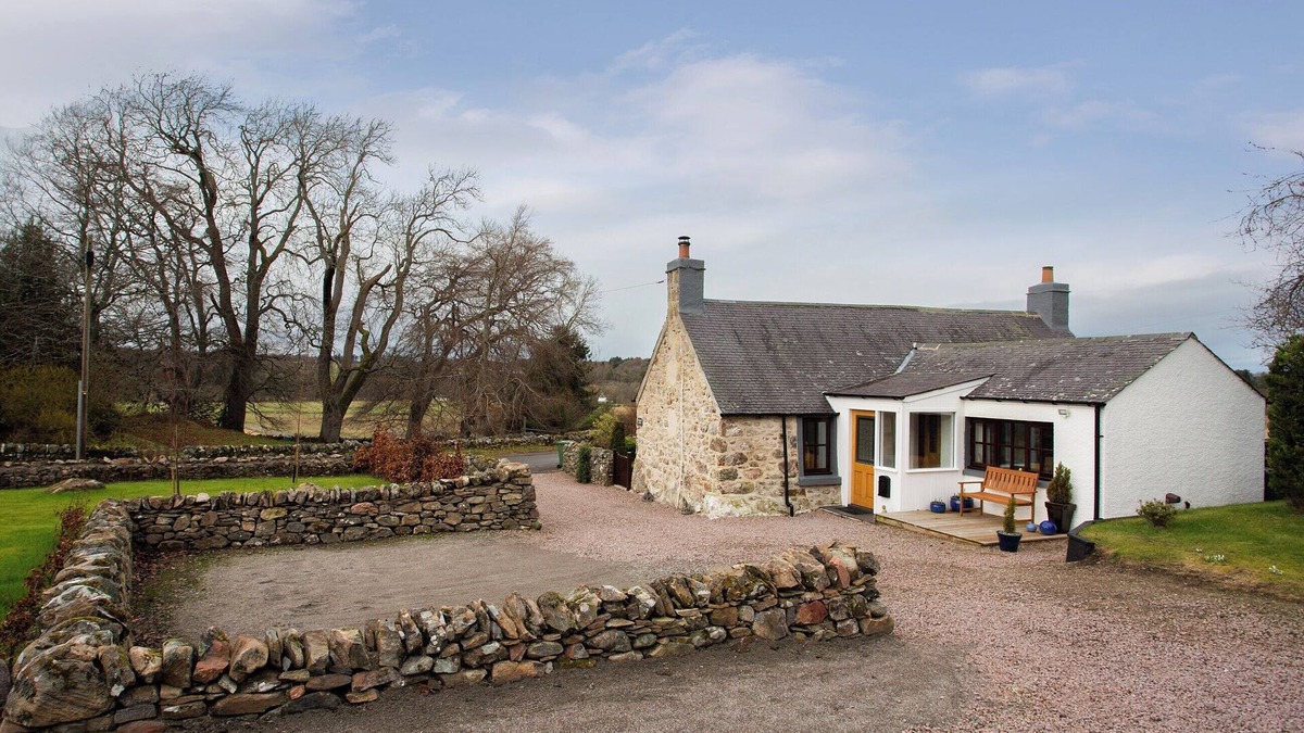 Balloch Cottage | Craigellachie Cottage