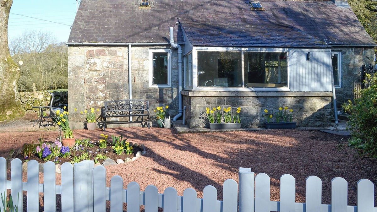 Rockcliffe Cottage | Craigrannoch Cottage
