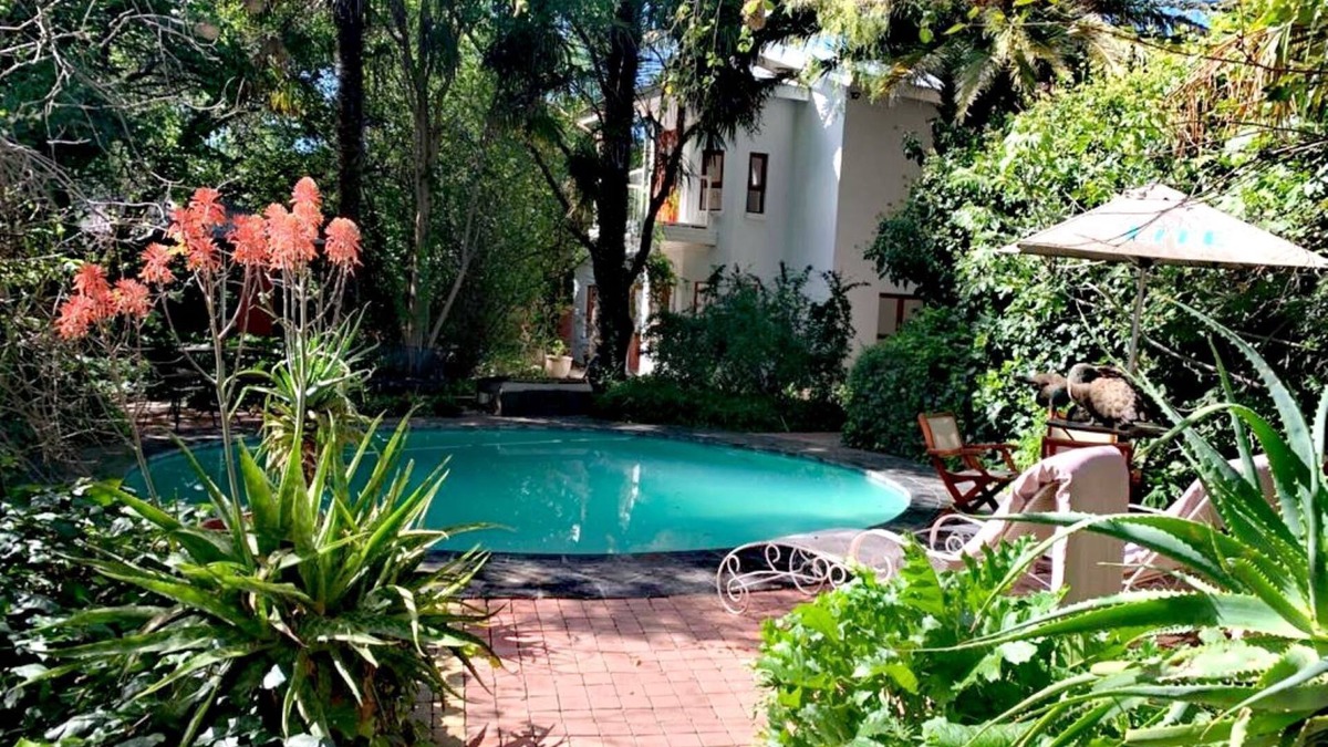 Ladybrand Hotel | Cranberry Cottage