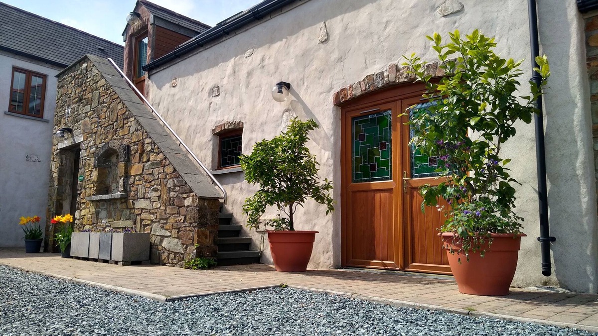 Narberth Cottage | CRANNY, romantic, character holiday cottage in Narberth