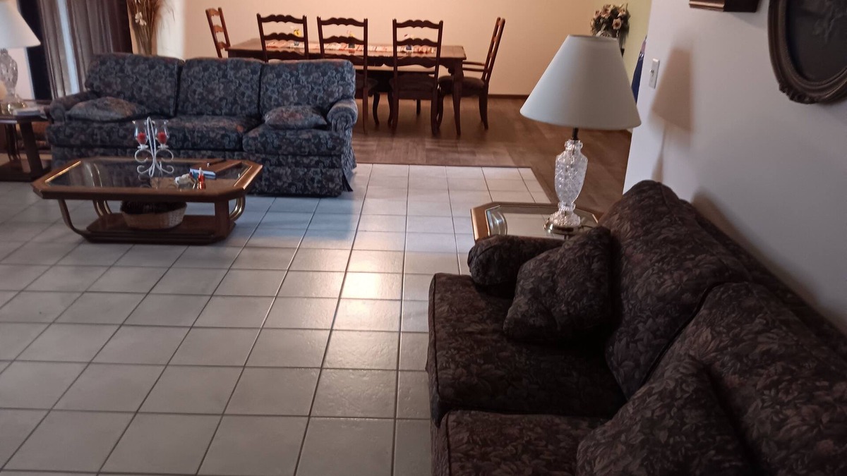 Rattan Bed & Breakfast | CRAWFORD HOUSE