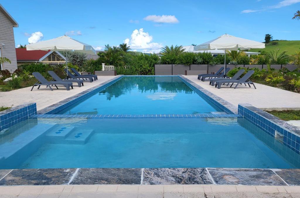 Mamora Bay Resort | Crawlbay Suites Hotel