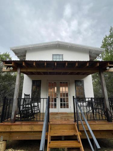 Nemo House | Creek Cabin at The Wildflower Woods
