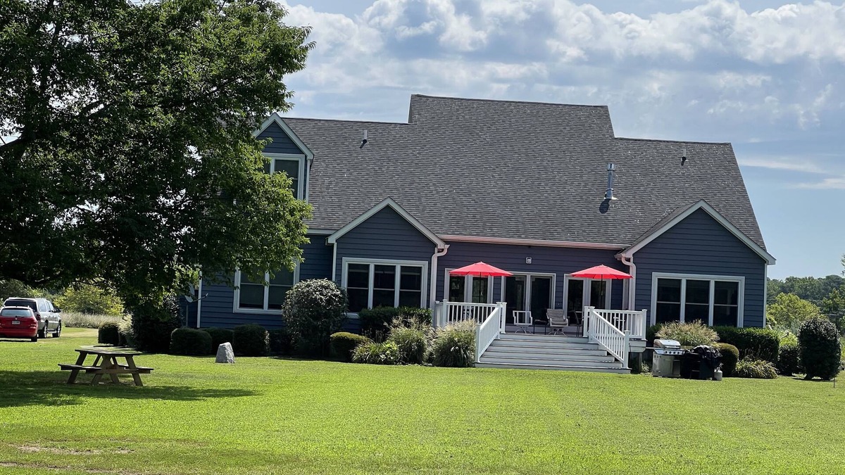 Heathsville House | Creek waterfront home adjunct to Chesapeake, Beach, Fishing, Golf, Wineries