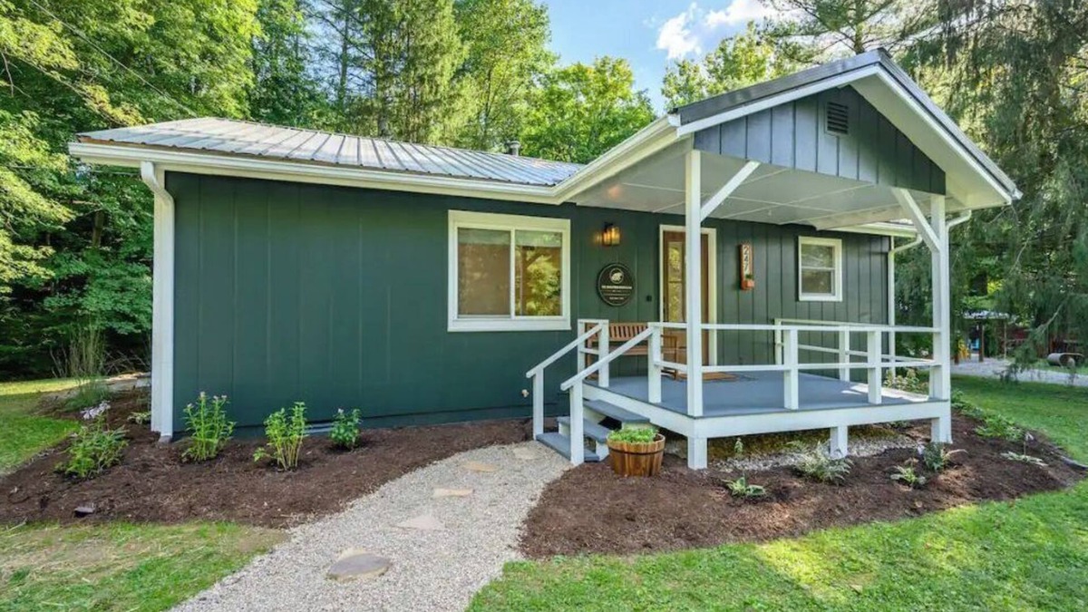 Nashville House | Creekside bungalow with a hot tub, walking distance to downtown Nashville