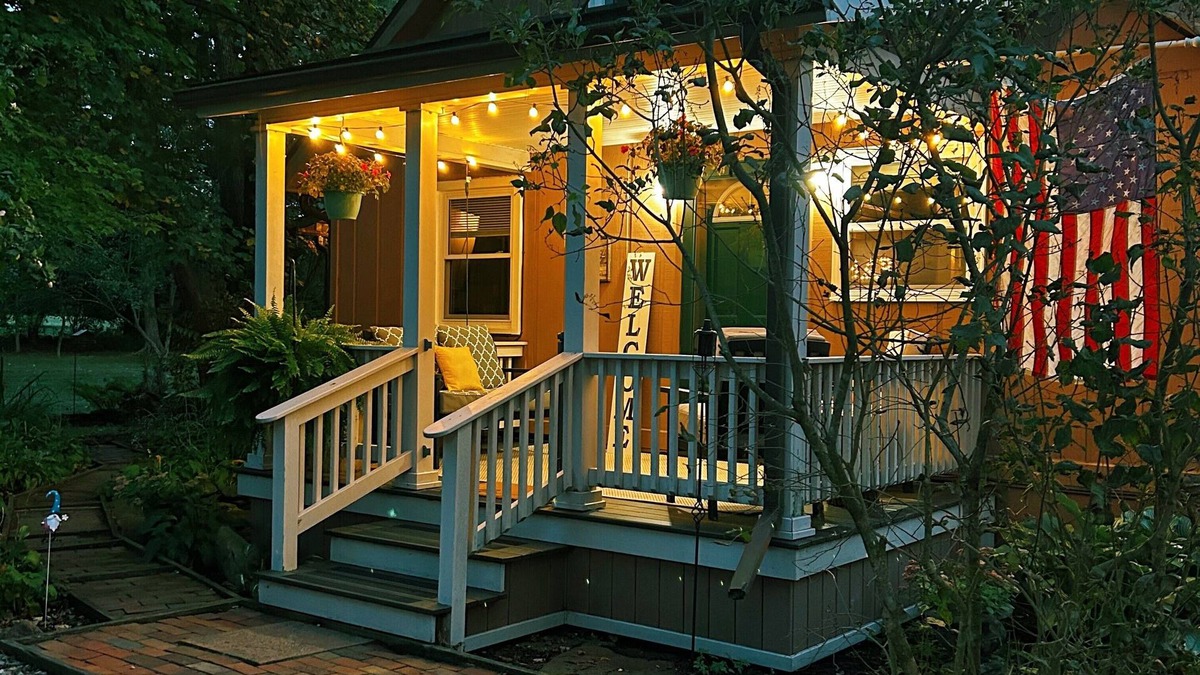 Bellville Cottage | Creekside Cottage - Charming 3-bedroom cottage in Bellville