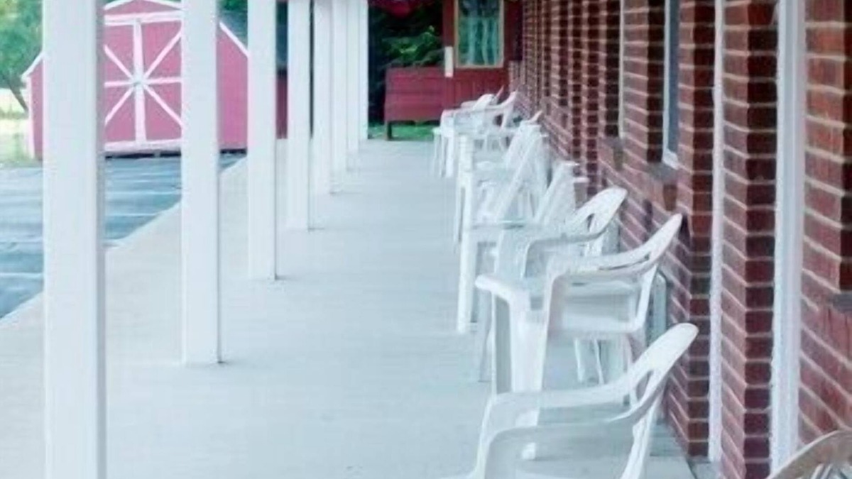 Waynesville Hotel | Creekwood Motel