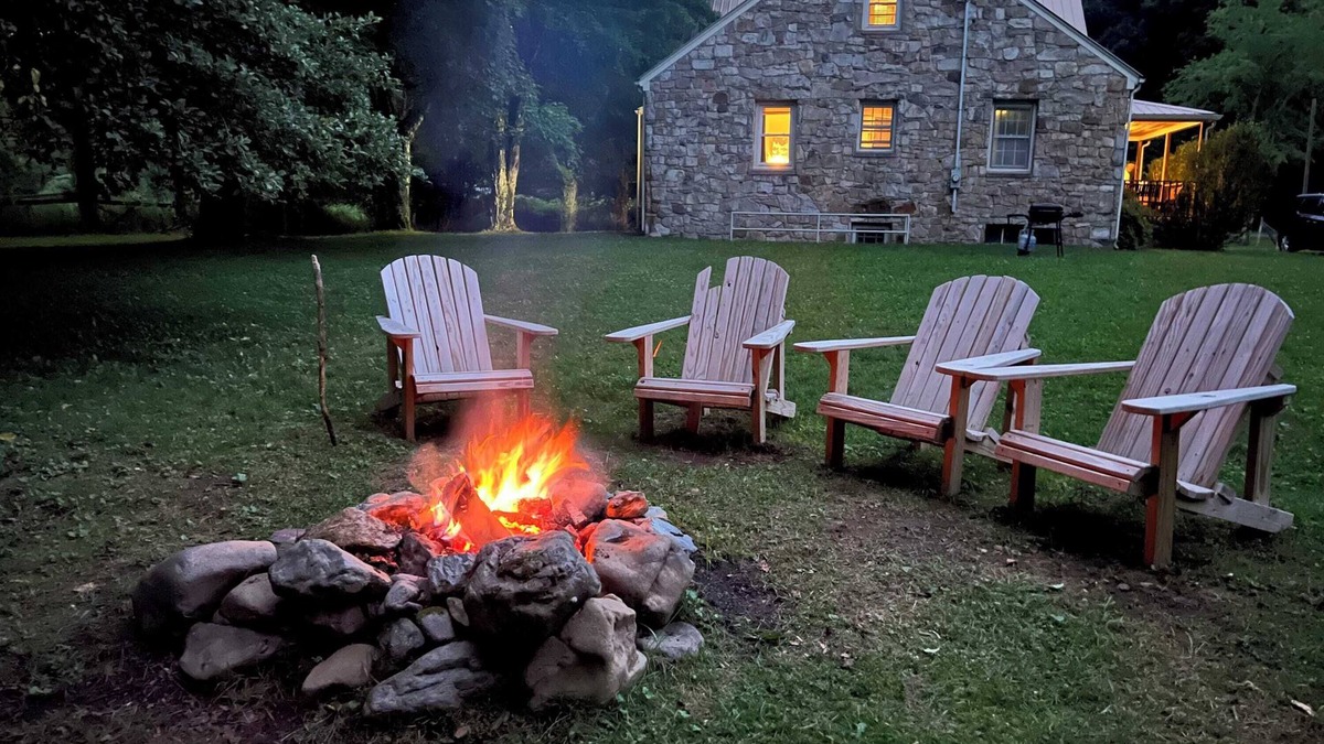 Damascus Cottage | Creeper Trail|King Bed|Pets OK|AT|Grayson|Home