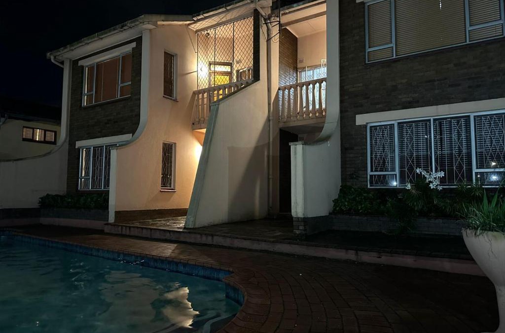 Isipingo Bed & Breakfast | CREMONA LODGE
