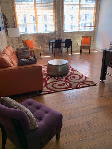 French Quarter Apartment | Creole Nest 2