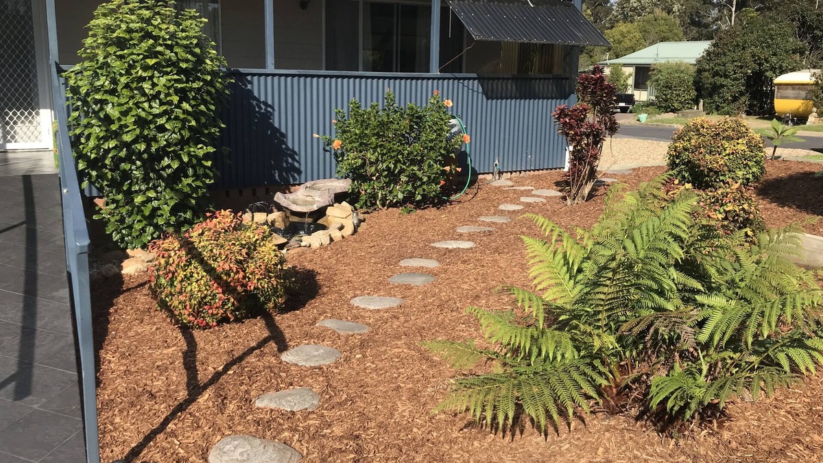Moruya Heads Cottage | Crest cottage, Moruya Heads