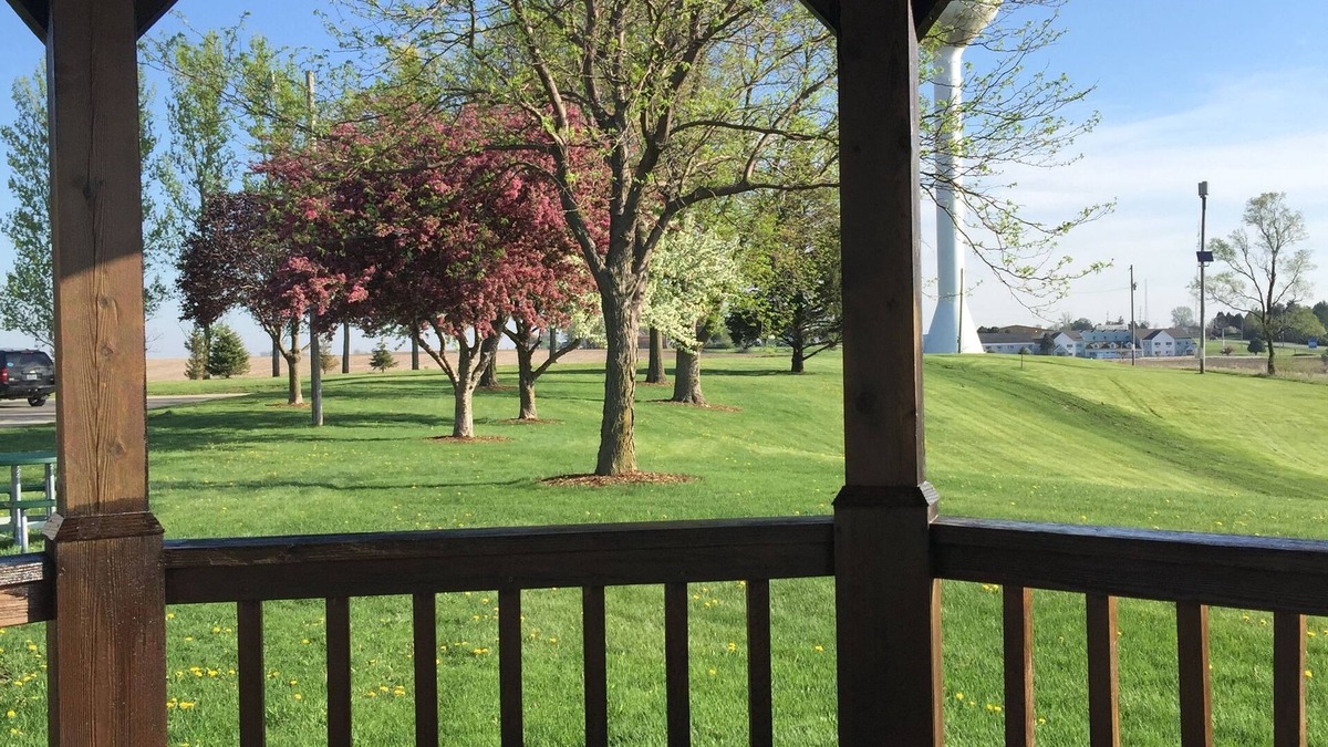 Williamsburg Hotel | Crest Country Inn