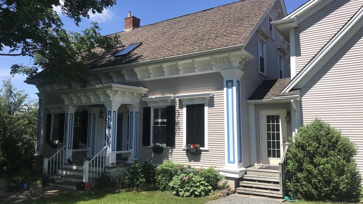 Maitland Bed & Breakfast | Cresthaven By the Sea