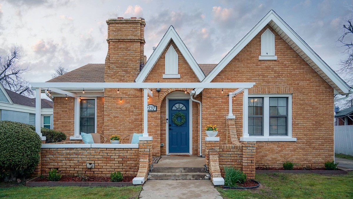 Crestwood Cottage | Crestwood Cottage