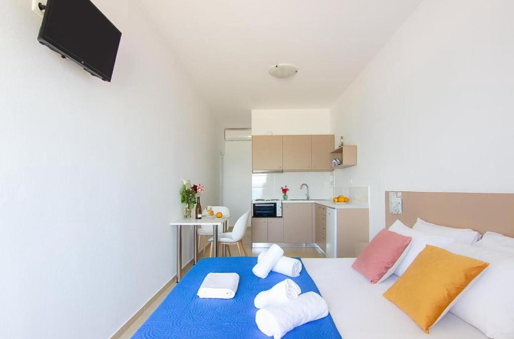 Fodele Apartment | Creta Beachfront Apartment for 2 persons by MPS