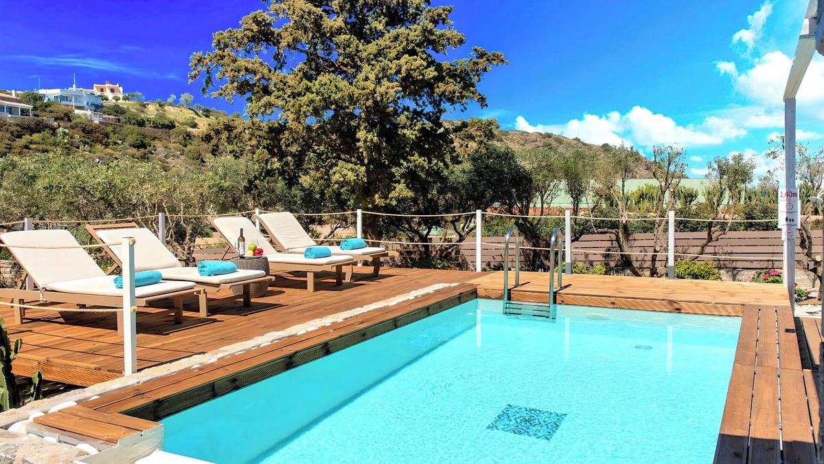 Vathi Villa | Cretan Lodge Heated Pool