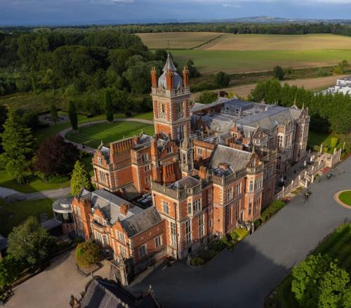 Crewe Hotel | Crewe Hall Hotel & Spa - Cheshire