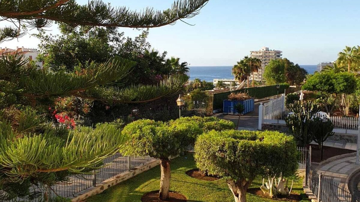 Los Cristianos Apartment | Cristian Sur - 2 Bed 2 Bath Apartment in this well located, desirable complex.