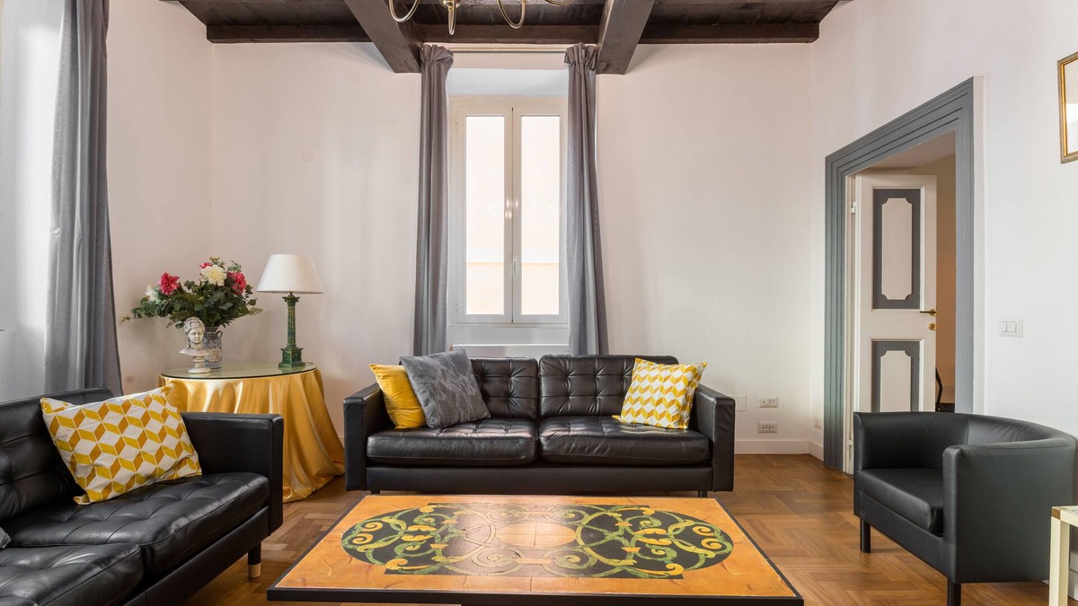 Rione IV Campo Marzio Apartment | Croce Palace unit 4 - 3 bedrooms - P.zza di Spagna