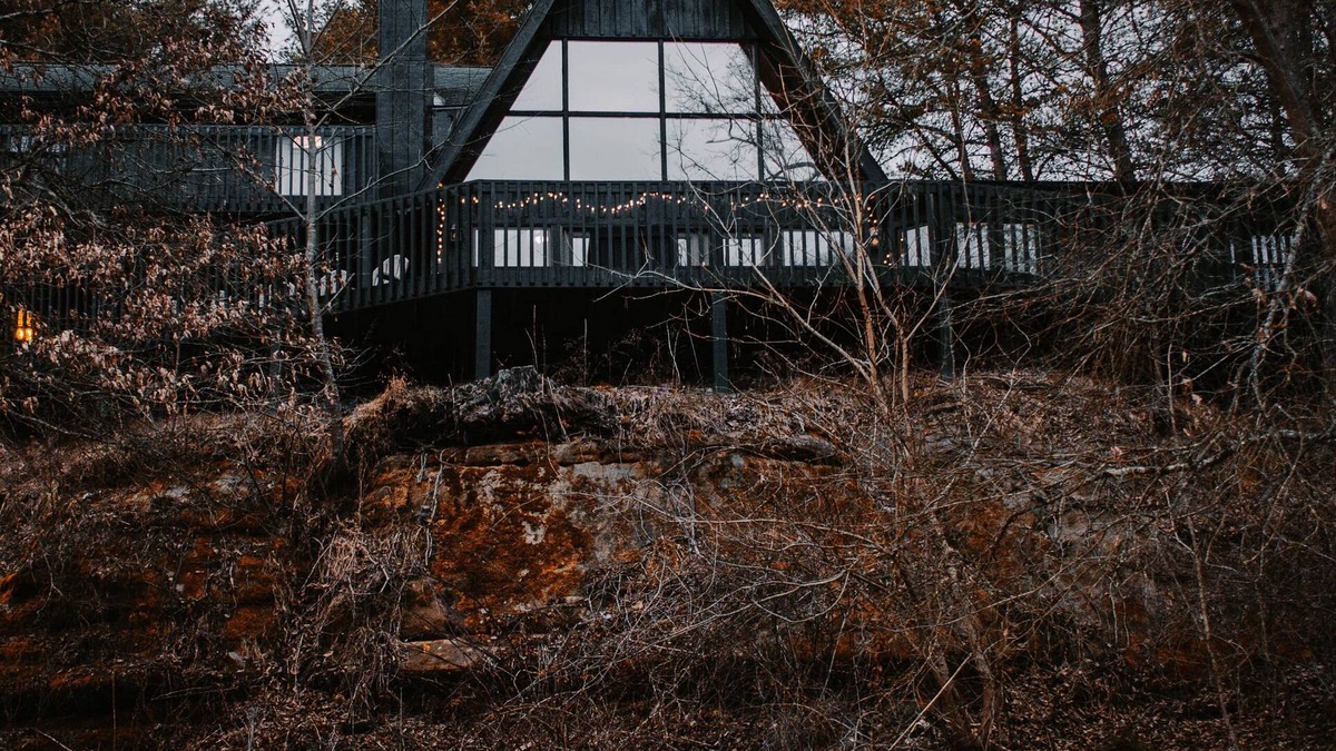 Logan Ski Chalet | Crockett's Cabin, 5 BR A-Frame with accommodations for up to 14 guests