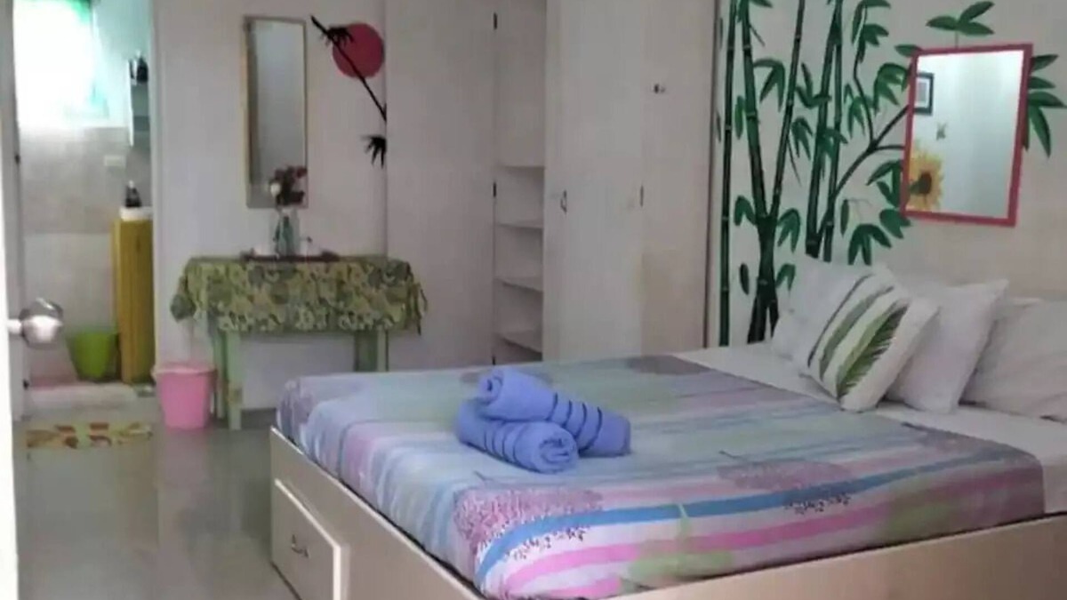 Oslob Resort | Cronin Residences Deluxe Room for 2pax/with b-fast