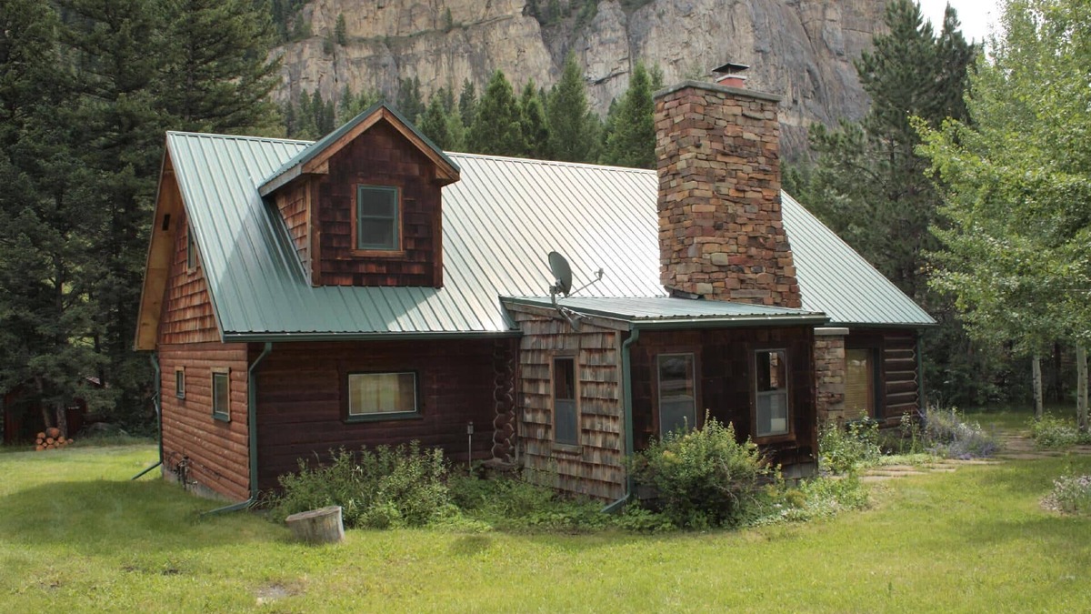 Gallatin Gateway Cabin | Crooked Canyon Lodge Cabin - 30+ Night, Montana Cabin On The Gallatin River