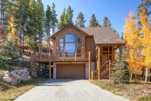 Four O'Clock House | Cross Chalet by Ski Country Resorts