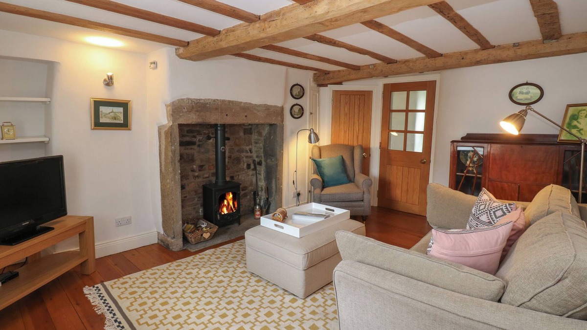 Alston Cottage | CROSS VIEW COTTAGE, family friendly, with open fire in Alston