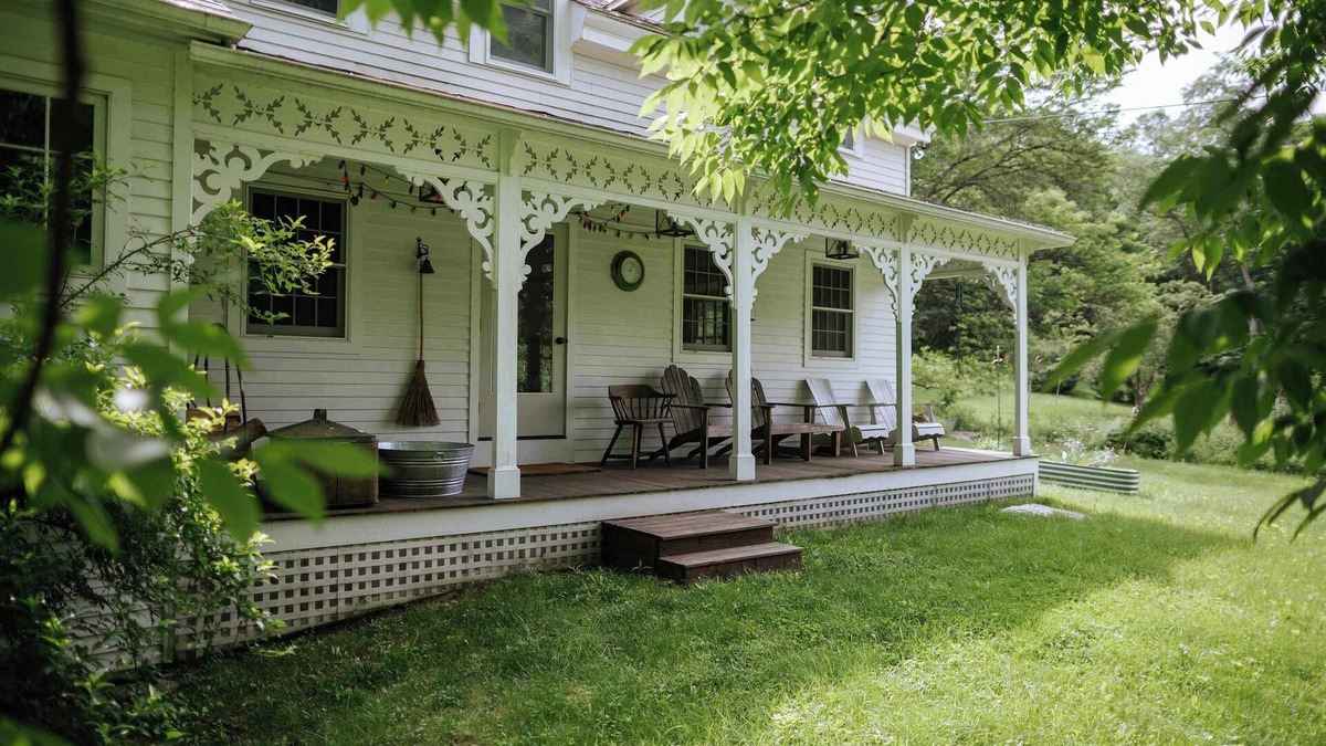 West Stockbridge House | Crossbridge: Vintage Charm + Unique Character