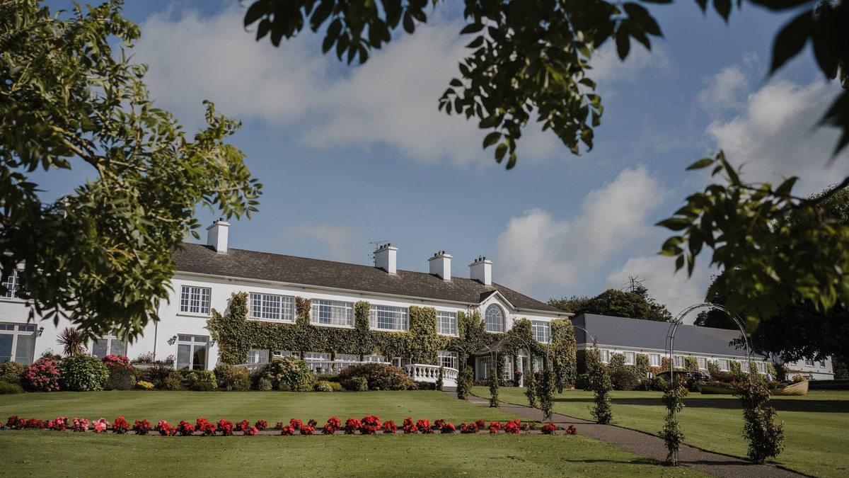 Mount Nugent Hotel | Crover House Hotel