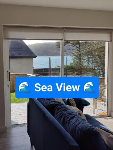 Glandore Apartment | Crow's Nest Glandore - 2 - Self Catering