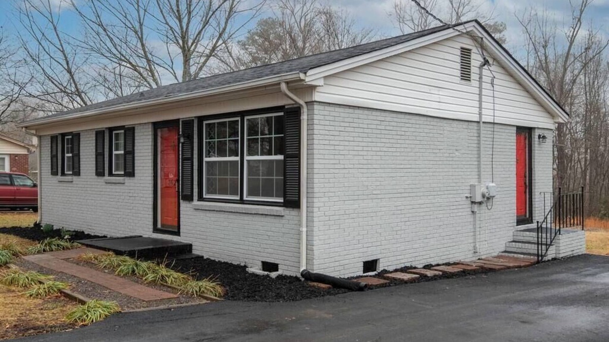 Bowling Green House | Crowder's Cottage near Kings Mountain & Gastonia