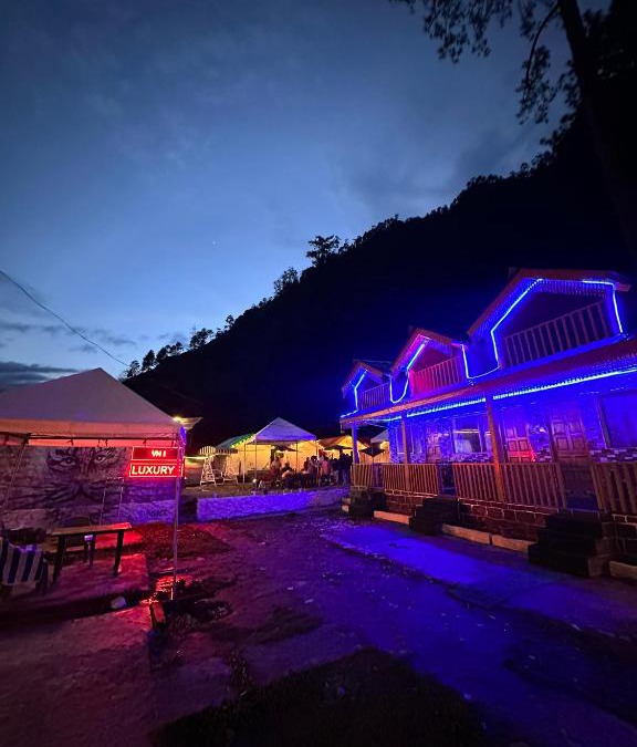 Kasol House | Crown Bliss - Riverside Luxury Paradise